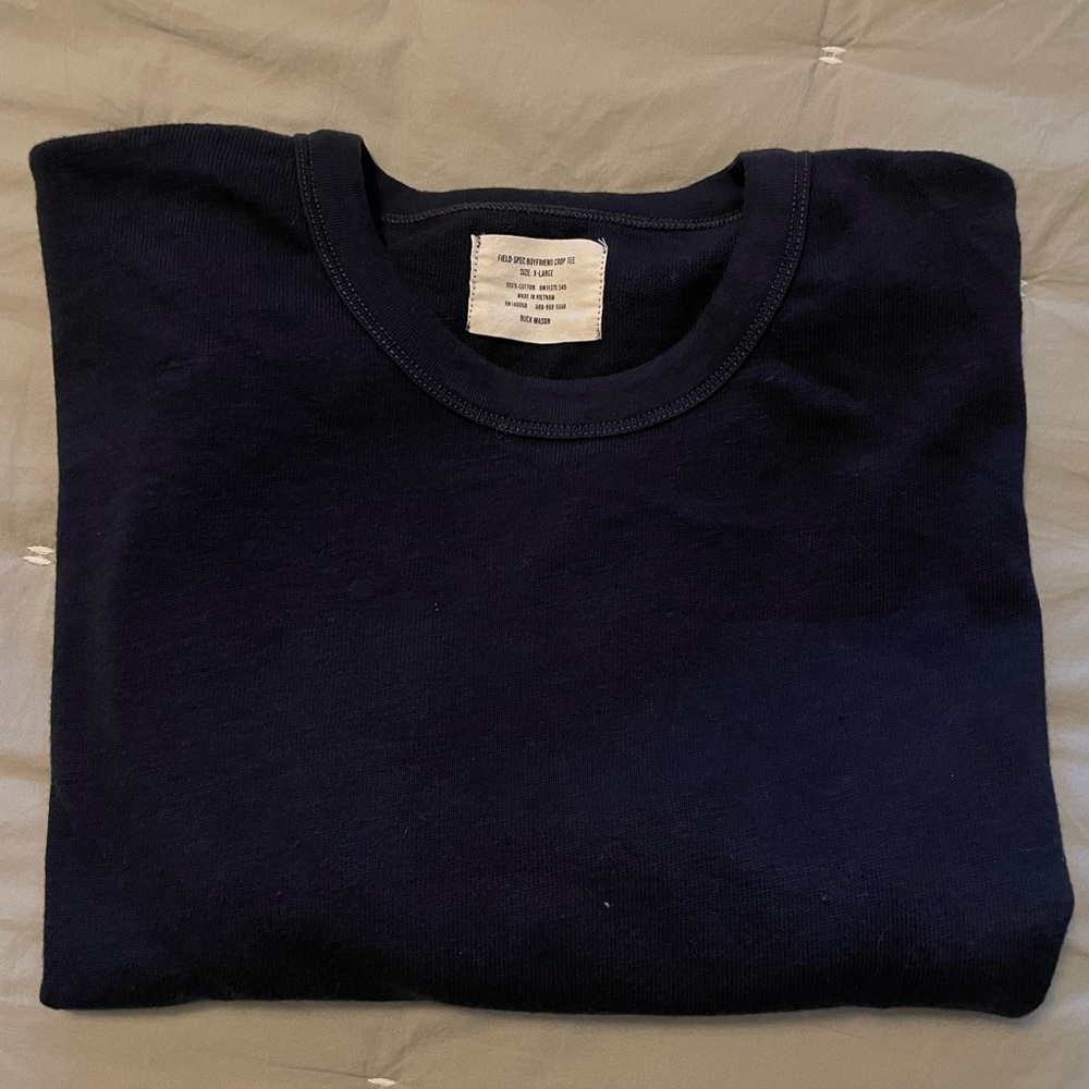 Buck Mason Field-Spec Boyfriend Crop Tee - Navy